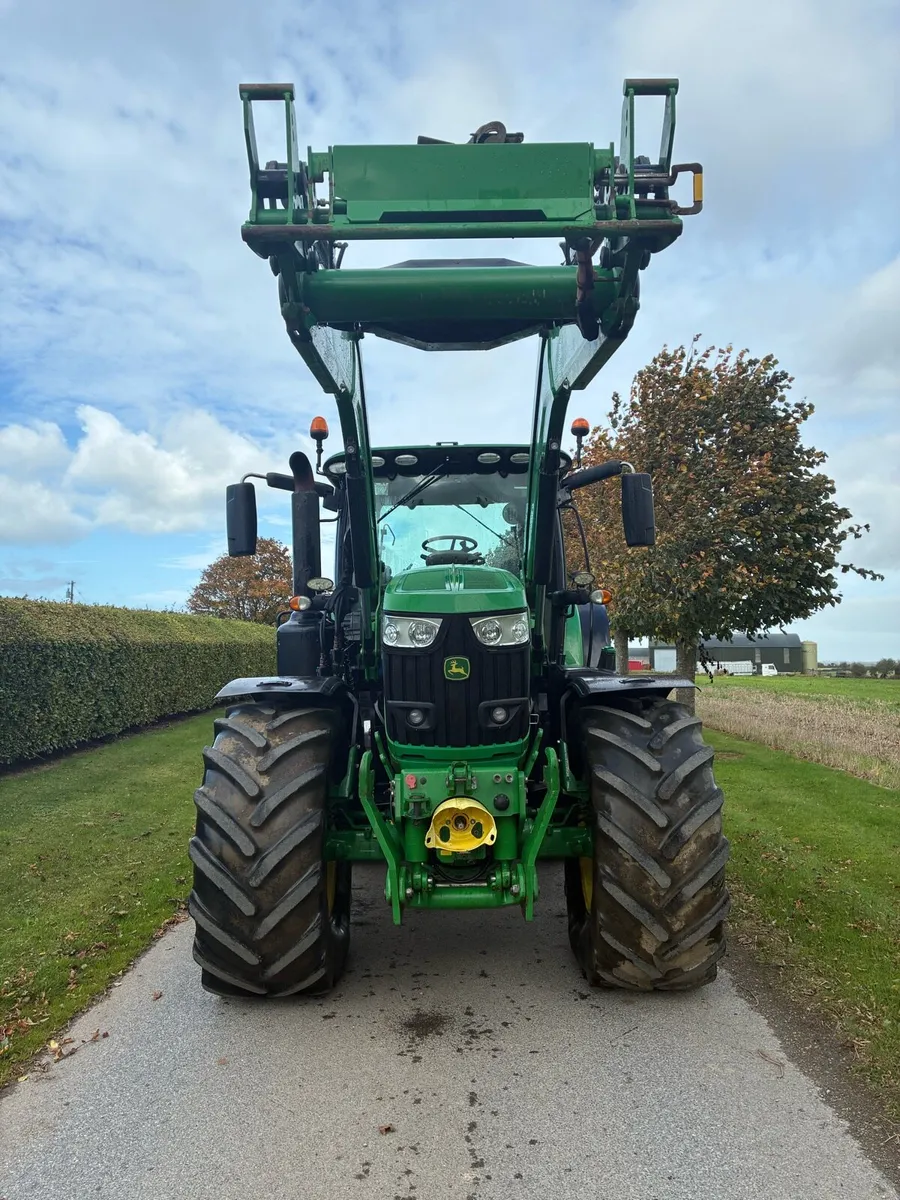John Deere 6215r with 2020 Quicke loader - Image 3