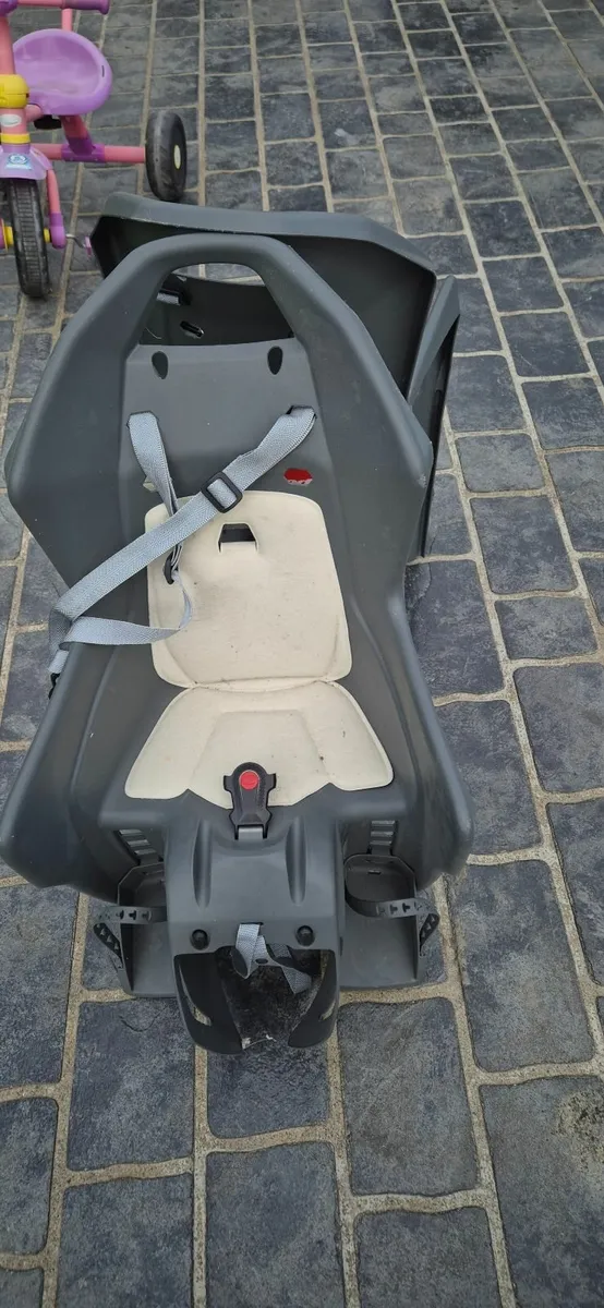 Bike child seat x 2 - Image 2