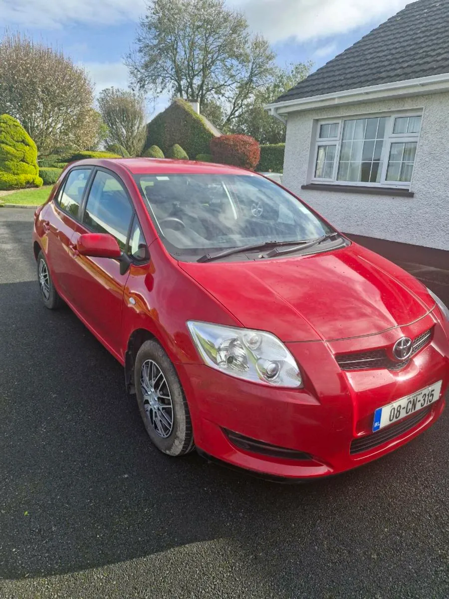 Toyota Auris - Image 2