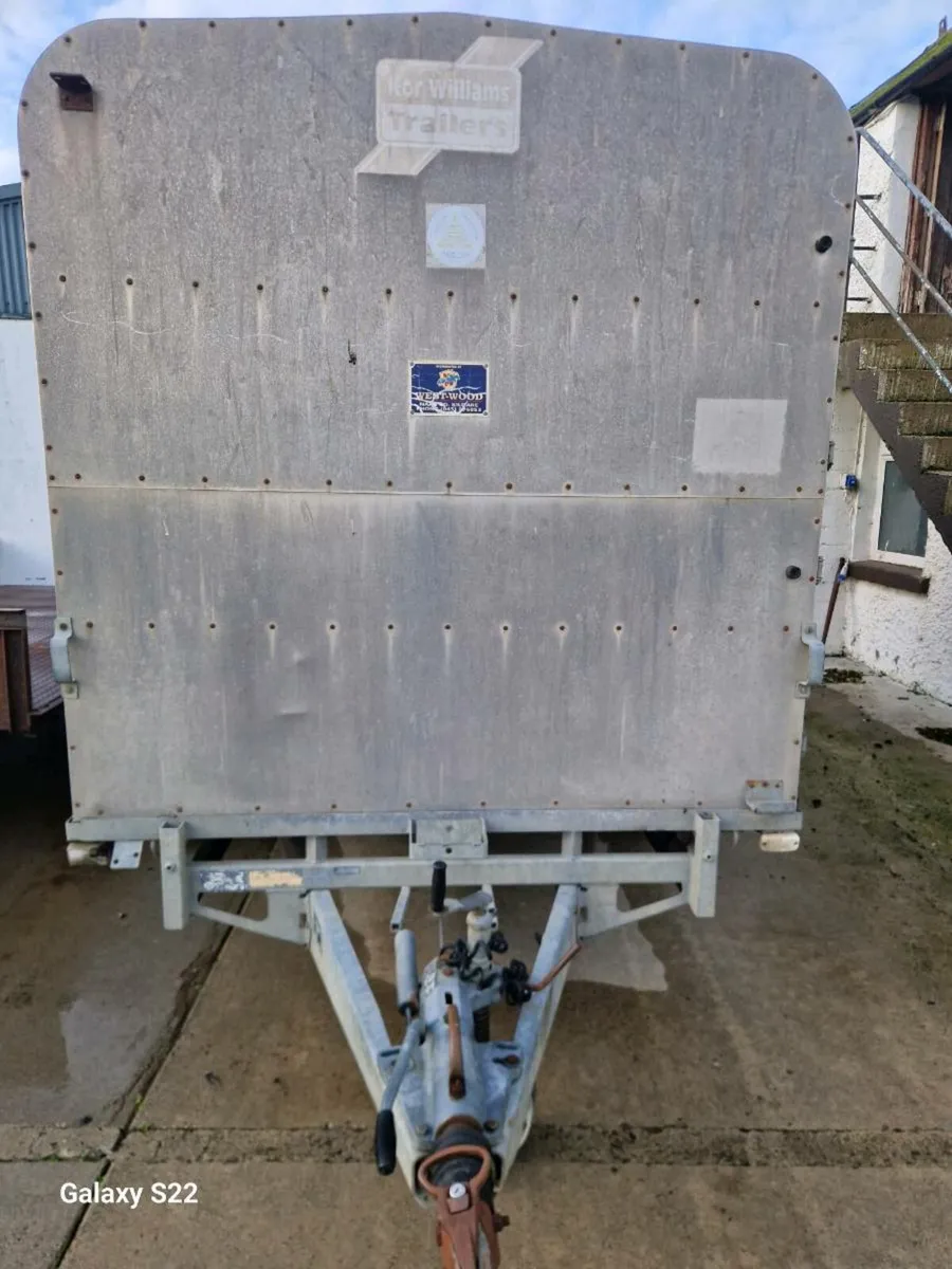 Cattle trailer - Image 1