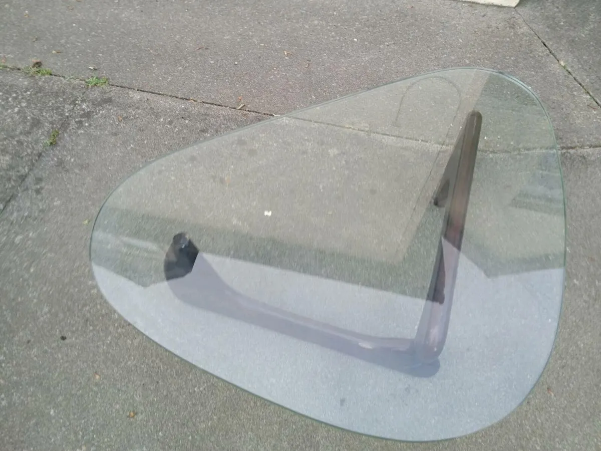 Glass coffee table - Image 4