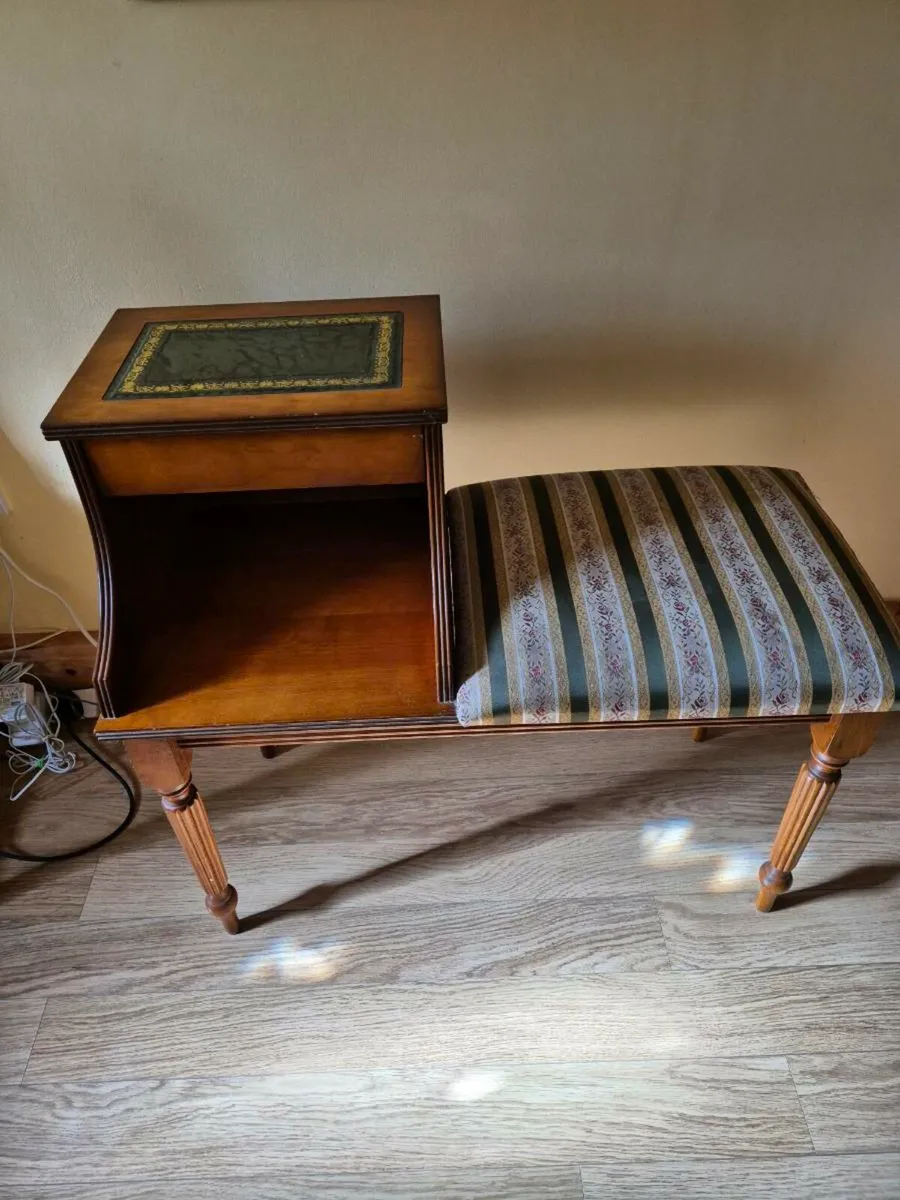 Telephone table - Image 2