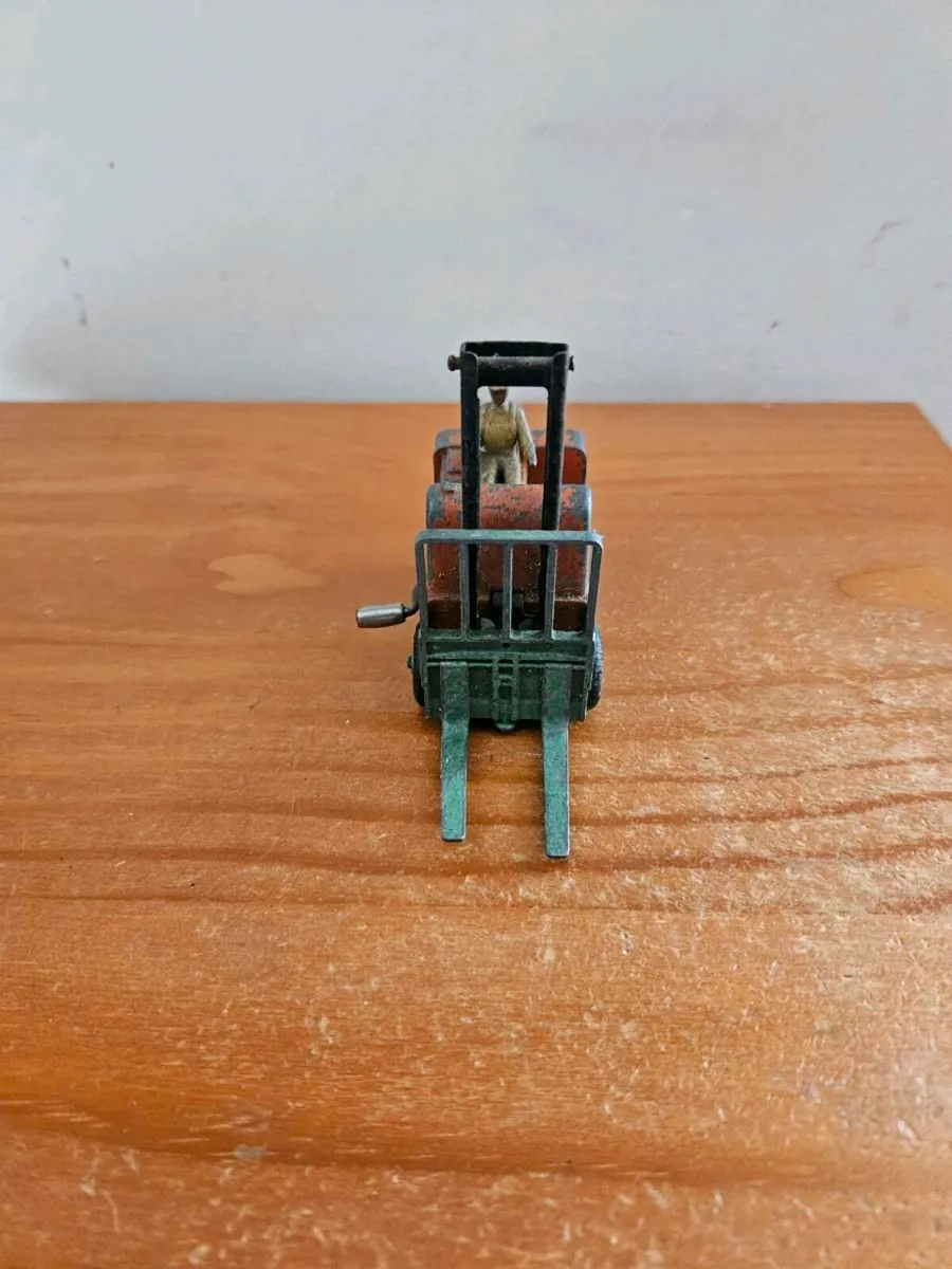 Dinky 1950's Forklift - Image 2