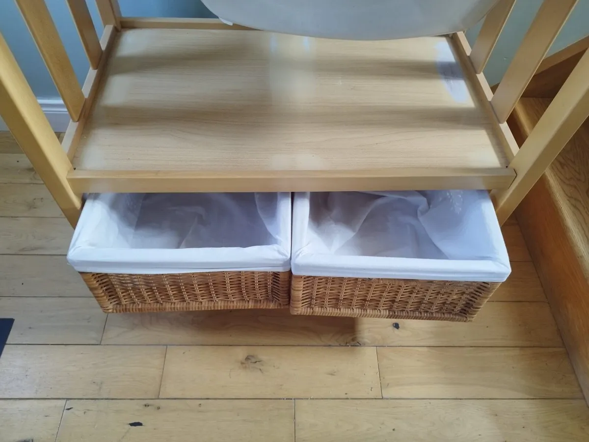 Baby Changing Unit - Image 2