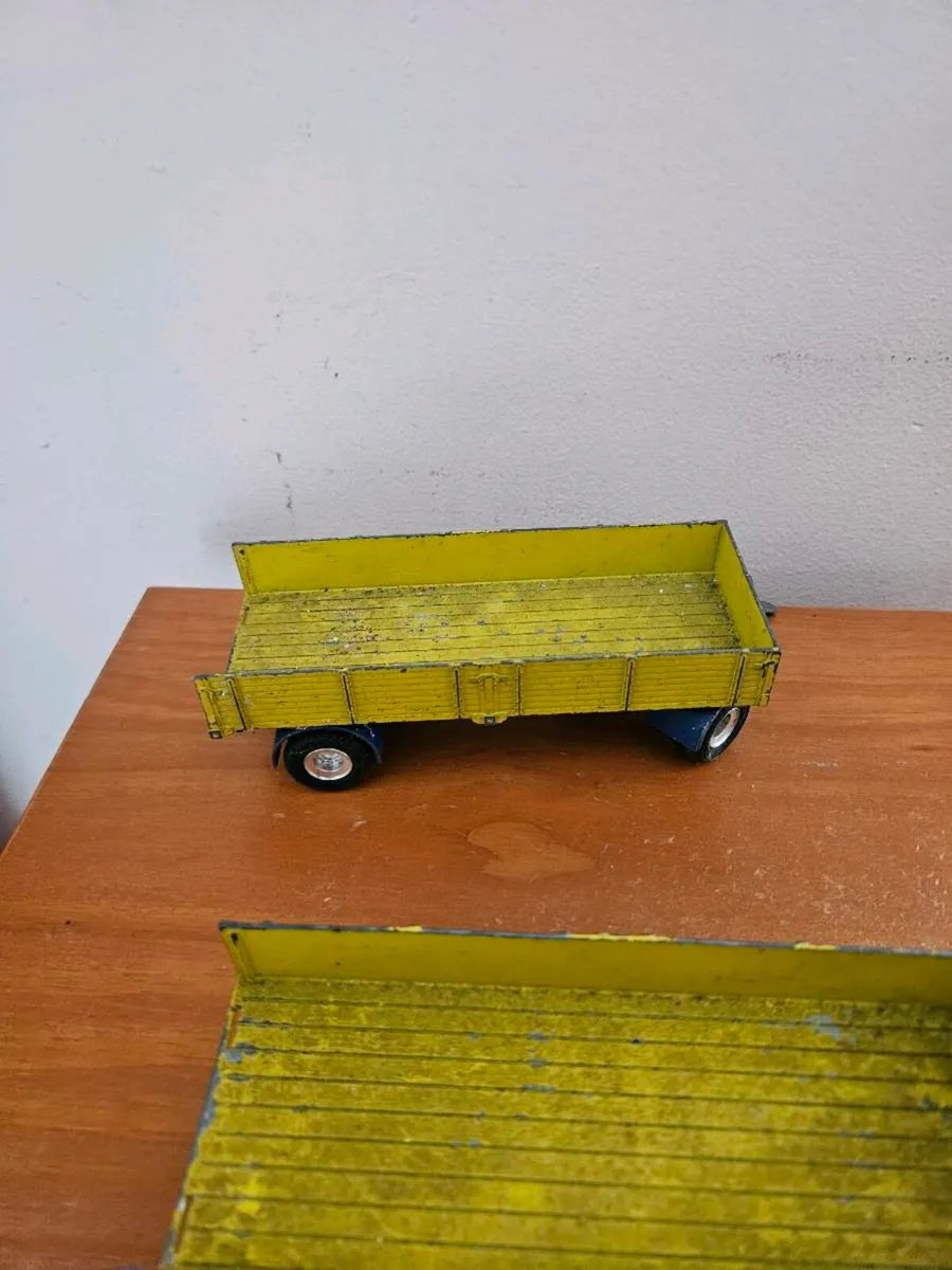 Dinky 1970's Mercedes Truck and Trailer - Image 3