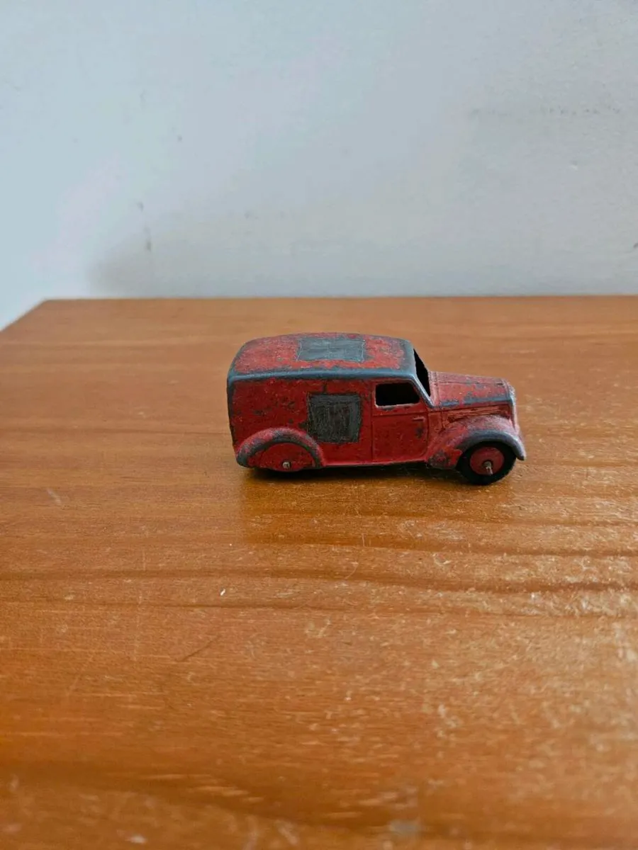 Dinky Van - Image 2