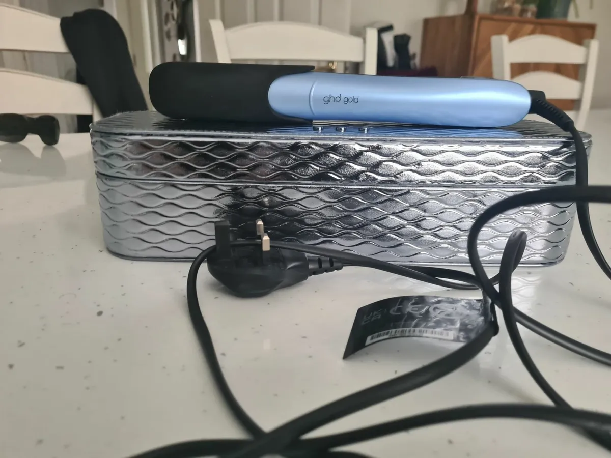 Ghd limited edition straightner - Image 1