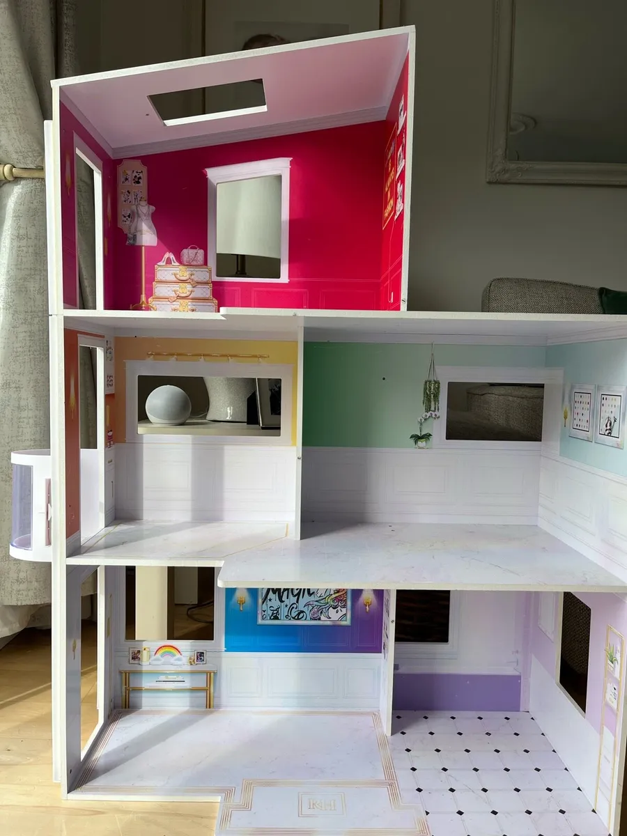 Rainbow High Dolls House - Image 2