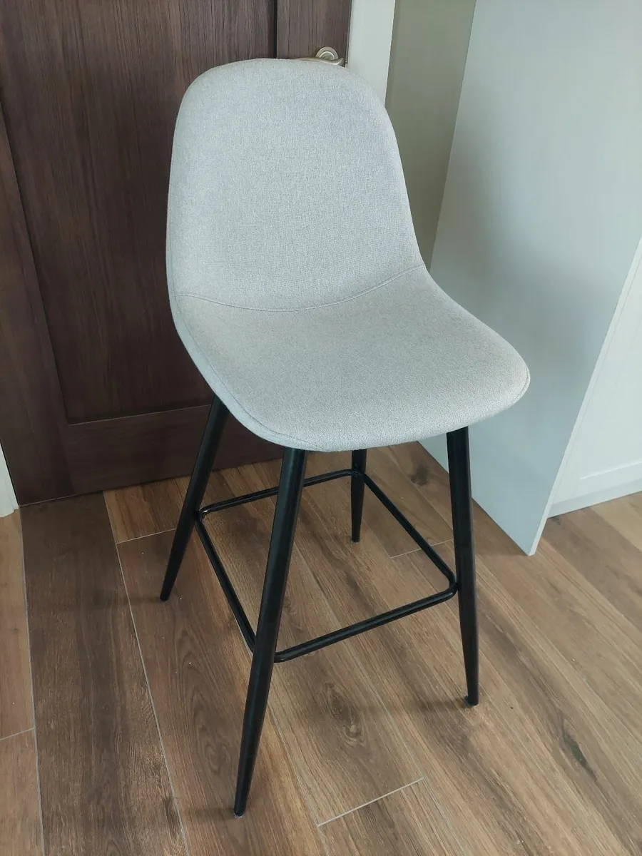 Kitchen stools - Image 1
