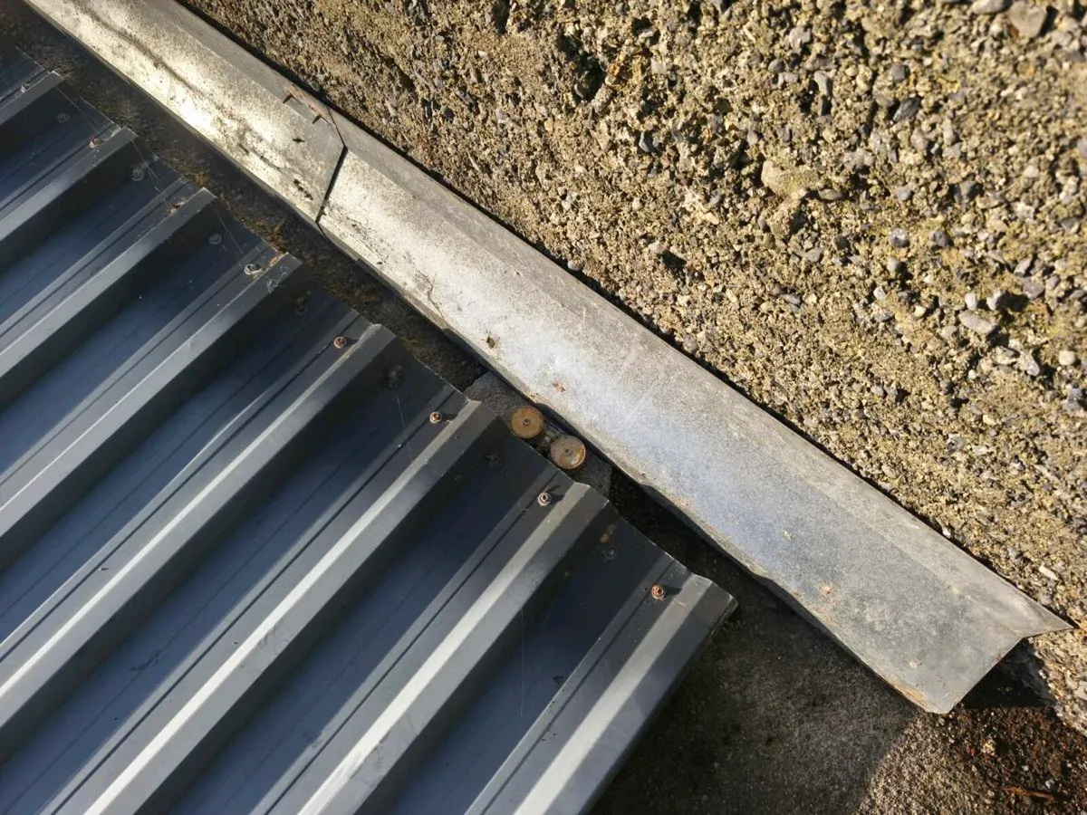 Sliding door - Image 2