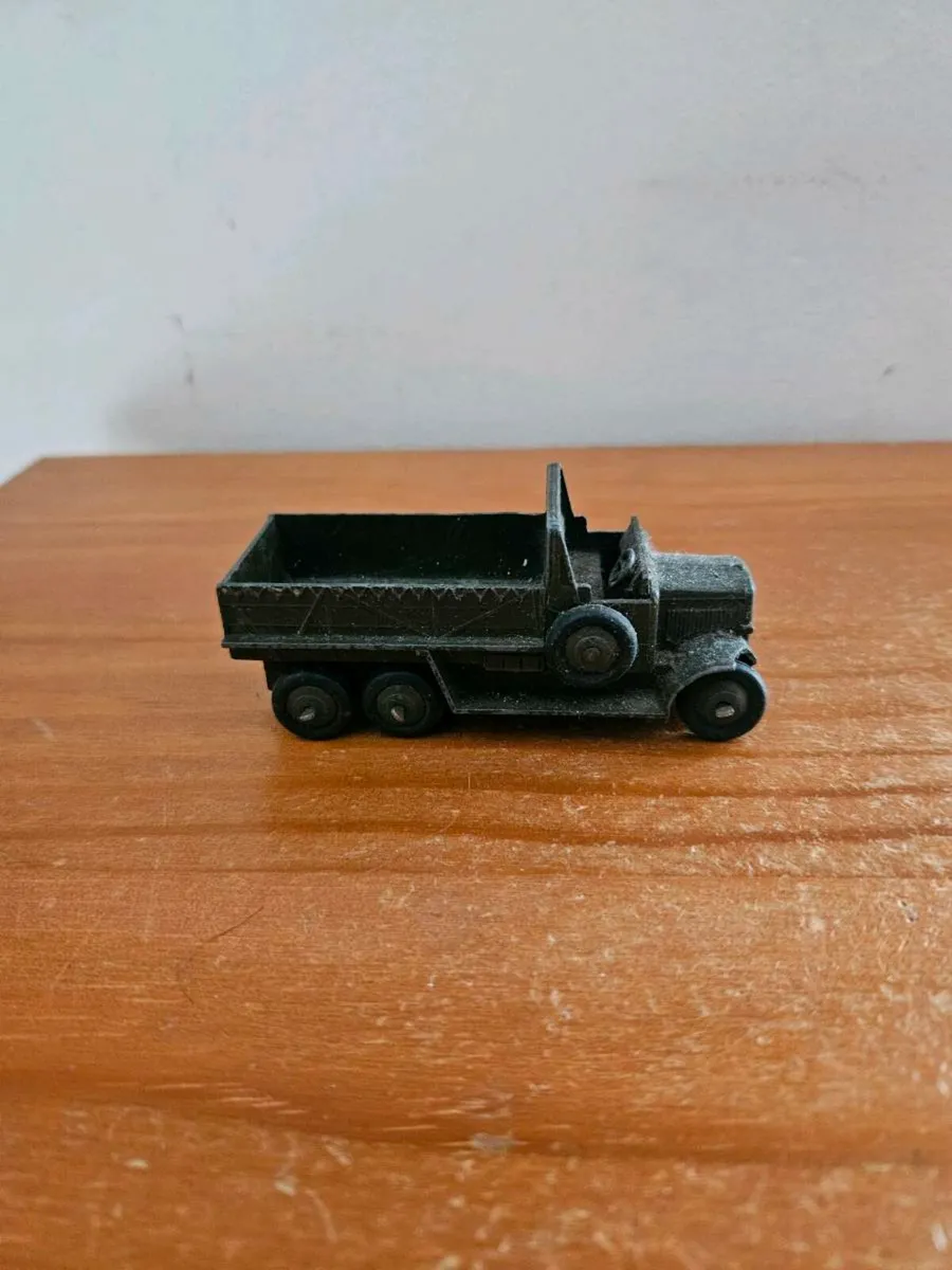 Dinky Pre War British Army Truck - Image 4