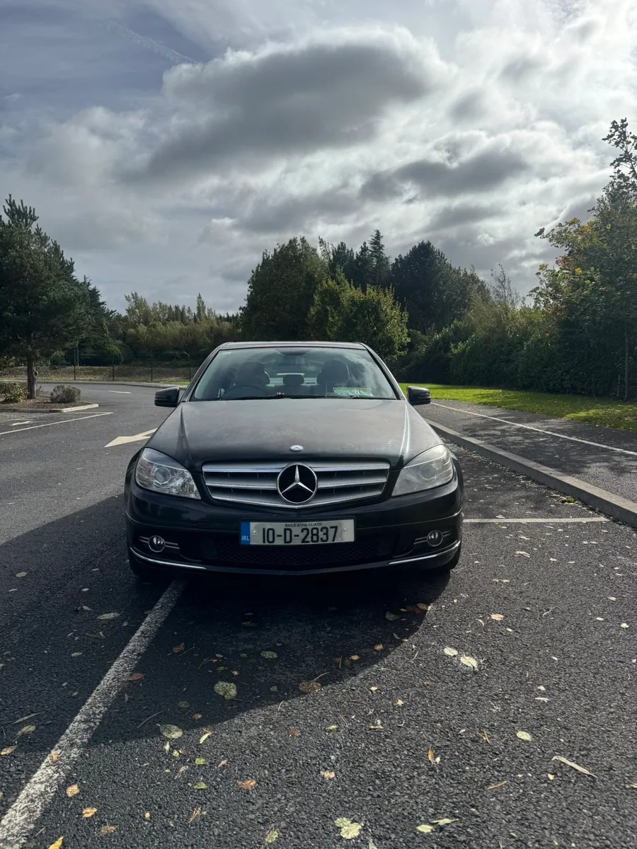 Mercedes-Benz C220 Diesel - Image 4