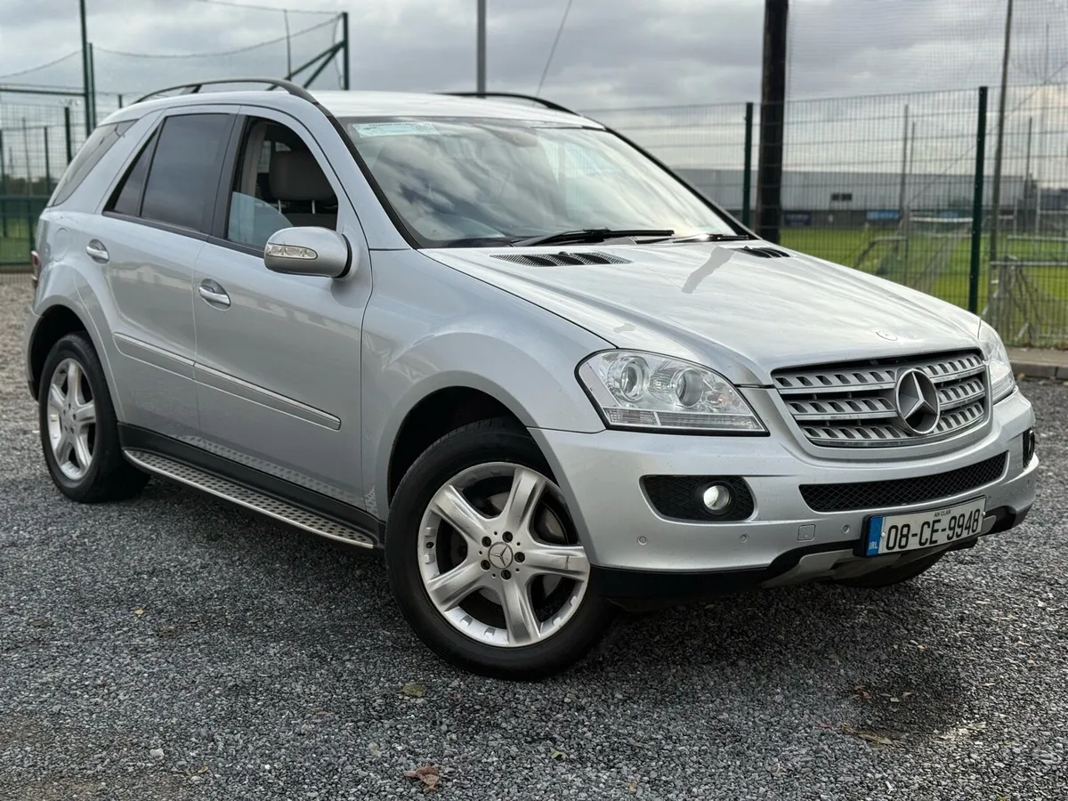2008 Merc ML 280 Crew Cab 5 seater - Image 3