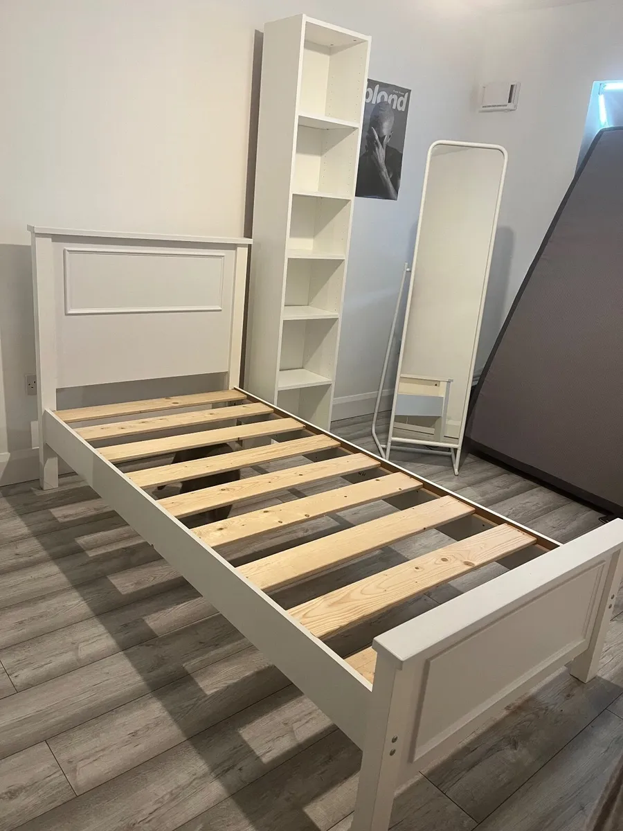 Bed - Image 2