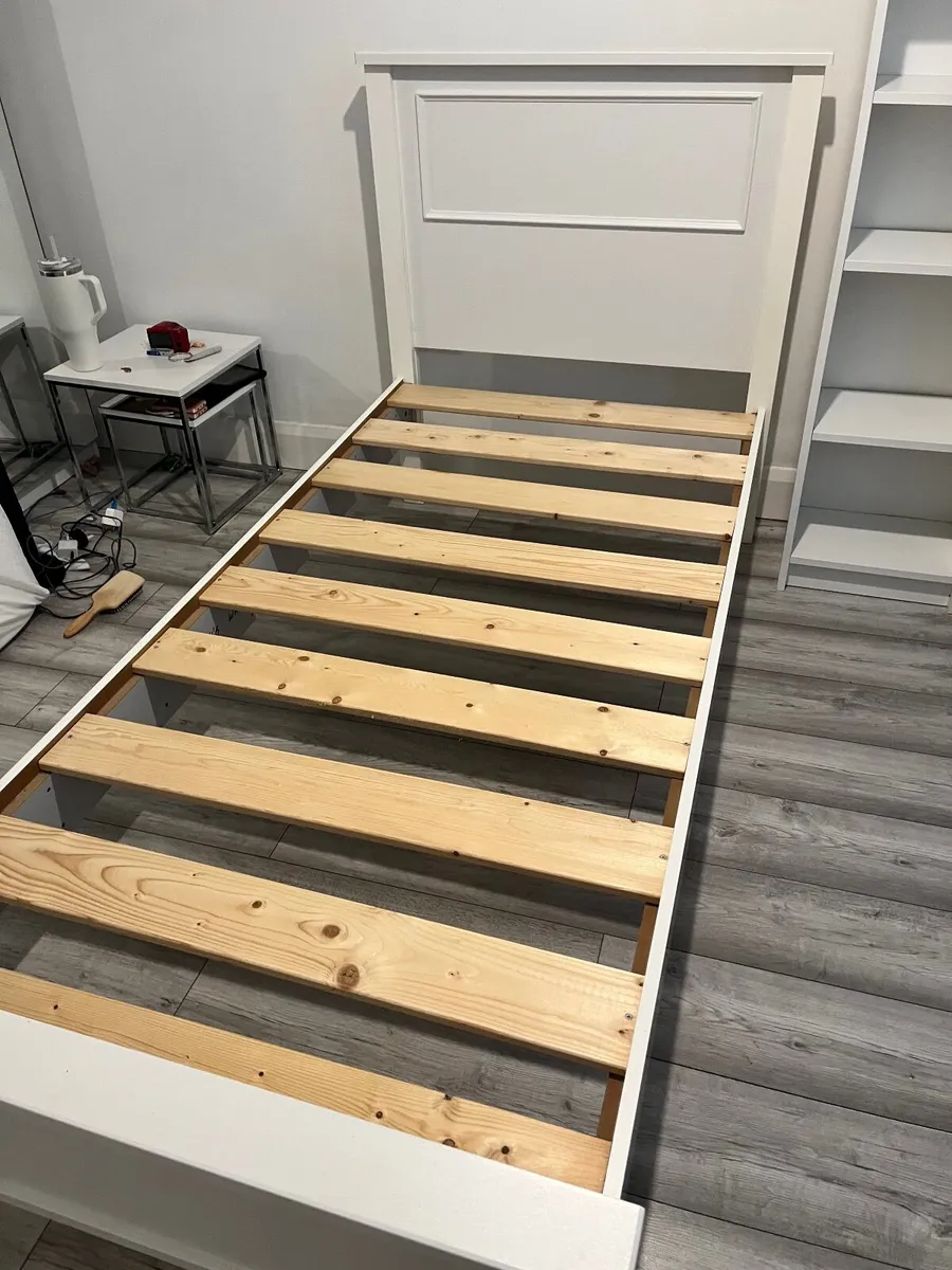 Bed - Image 4