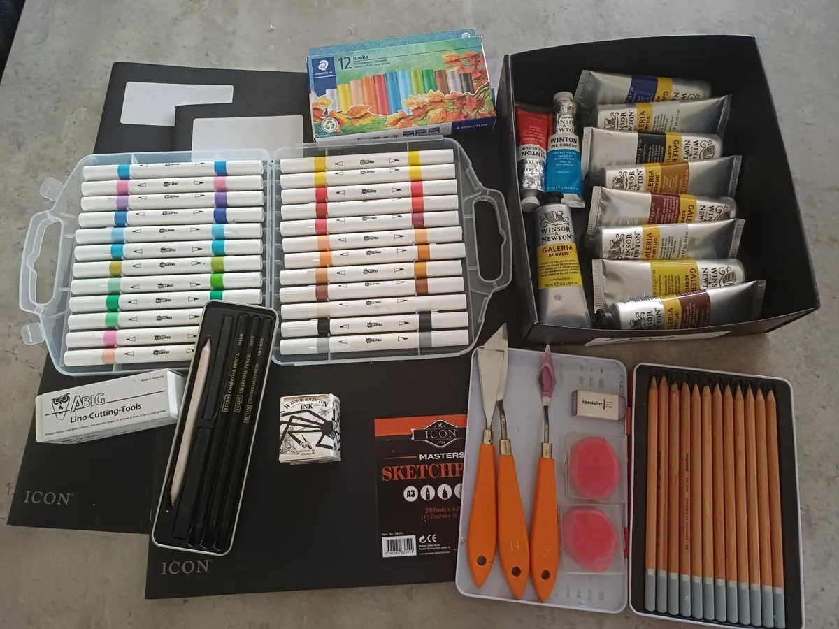 Arts and craft supplys