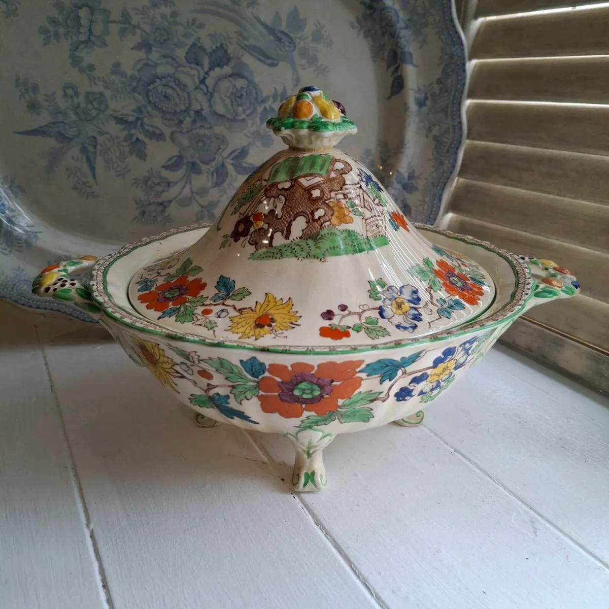 Masons Ironstone "Green Bible" Lidded Tureen - Image 1