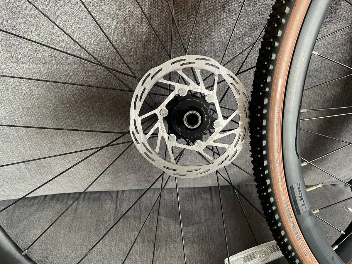 CUBE NEW Whells Seat Disc Break 28’ - Image 2