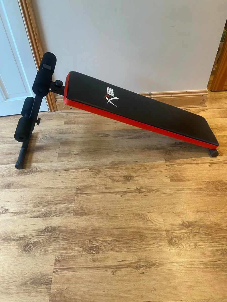 Weight bench - Image 1