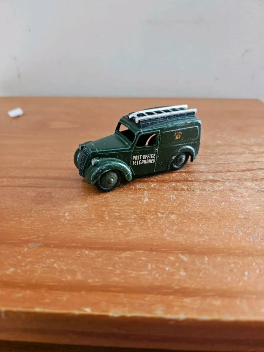 Dinky 1950's Van - Image 1