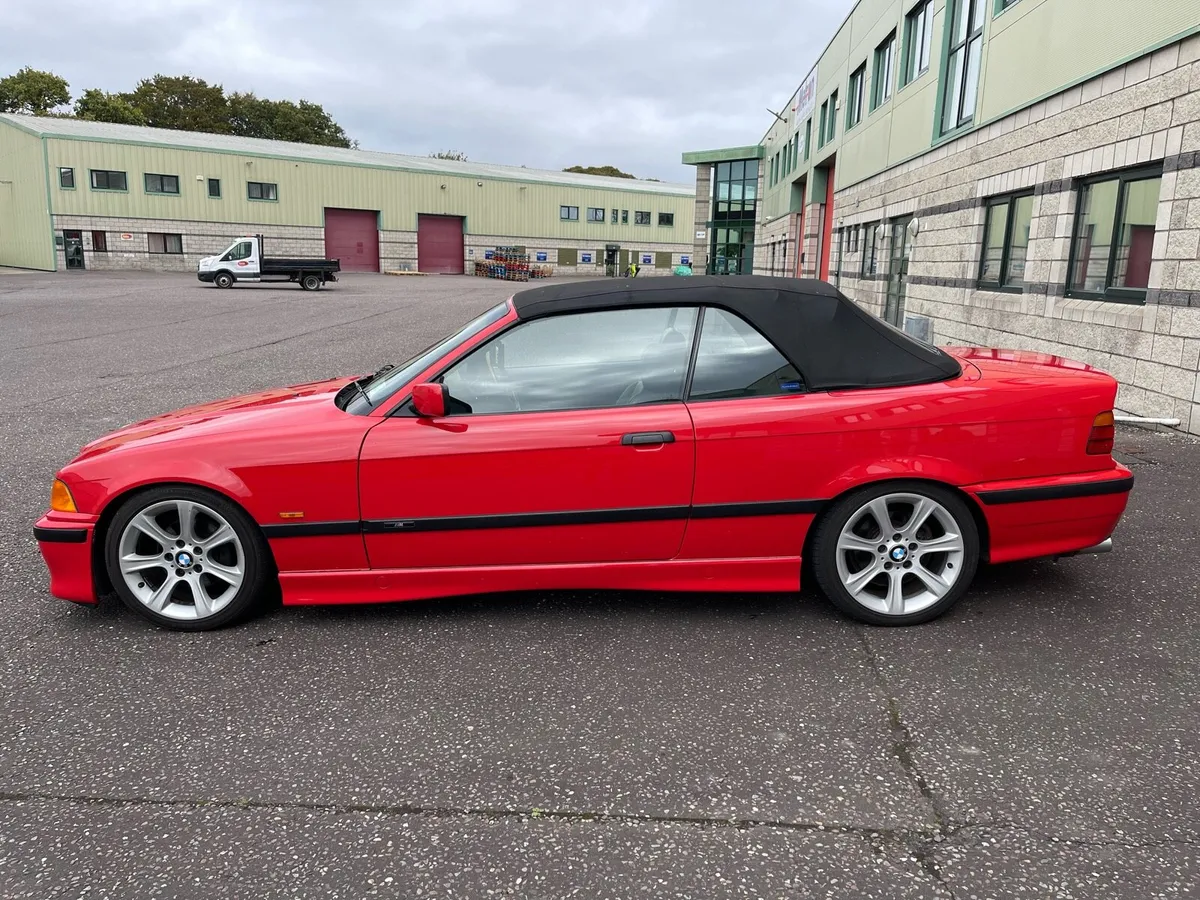 BMW E36 Convertible - Image 4
