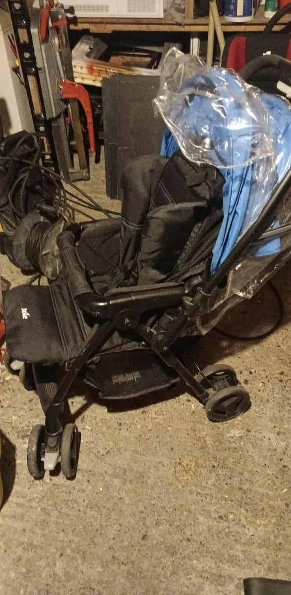 Boys blue buggy - Image 1