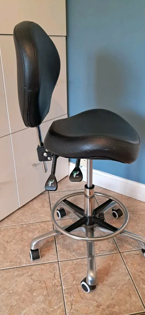 Office chair - Image 3