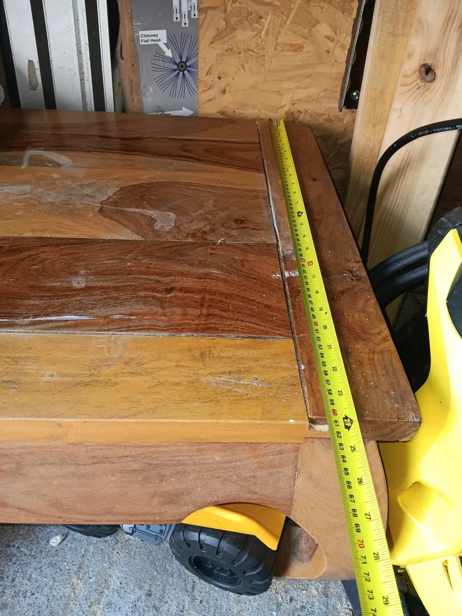 Coffee solid oak table - Image 1