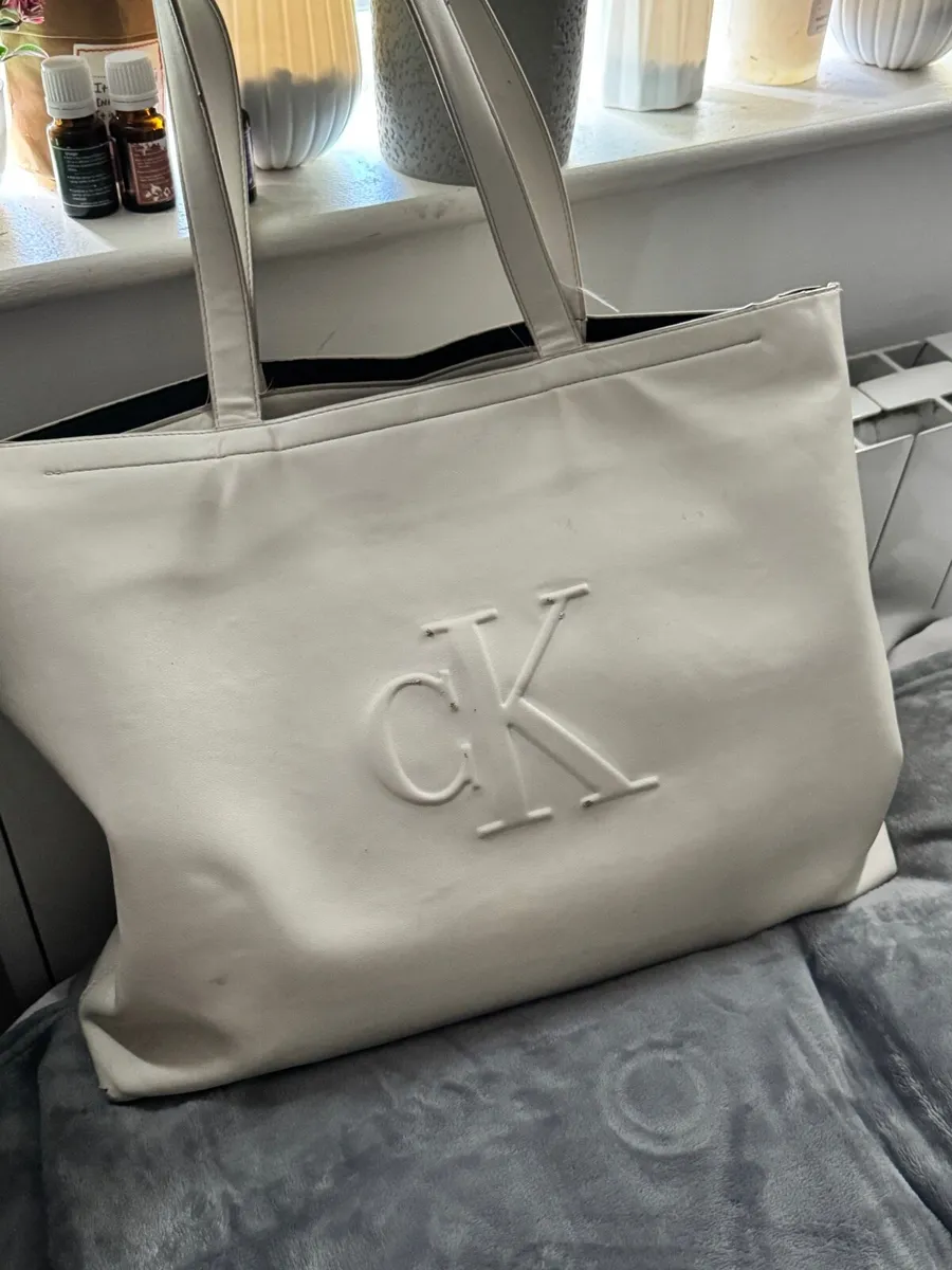 Calvin Klein Tote Bag - Image 1