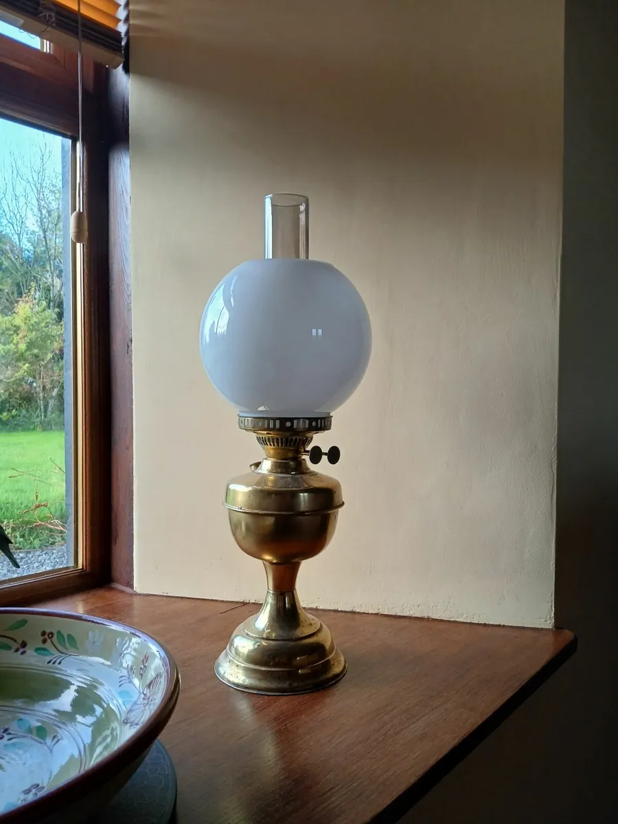 Oil lamp - Image 1