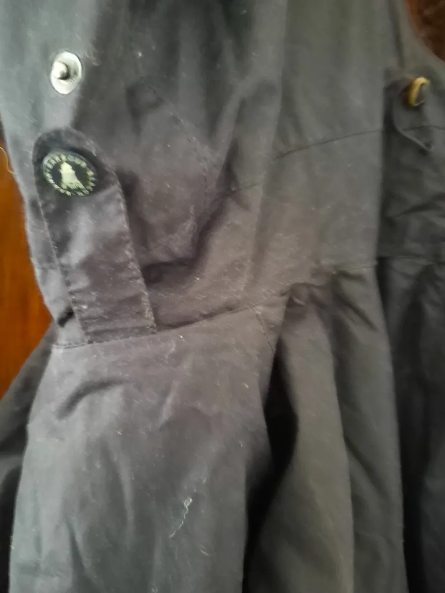Barbour wax hooded jacket - Image 3