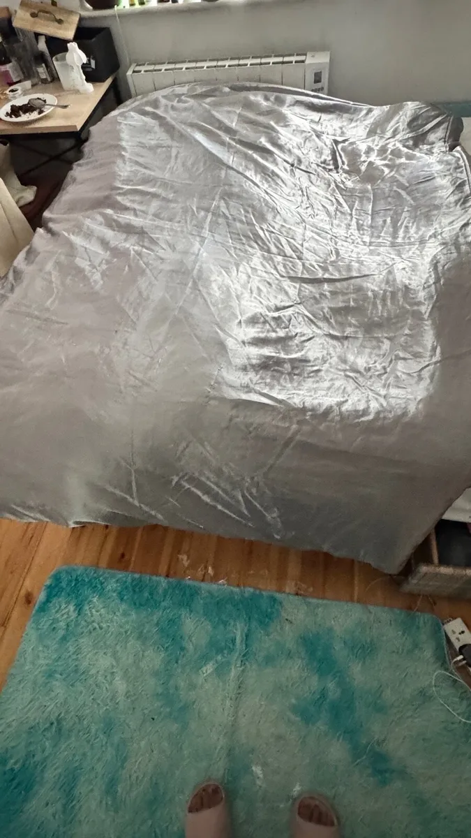 Single Duvet + Cover - Image 1