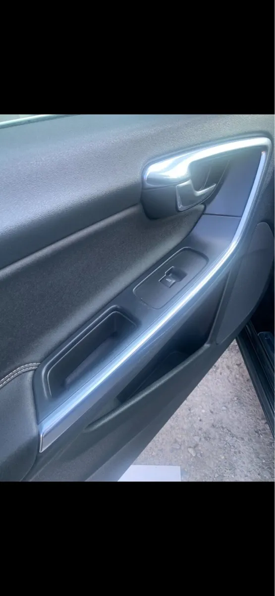 Volvo V60 just tested/lady owner/ gorey area - Image 4