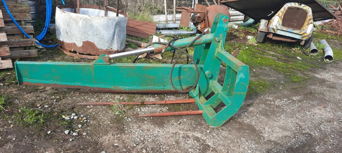 Bale Splitter - Image 3