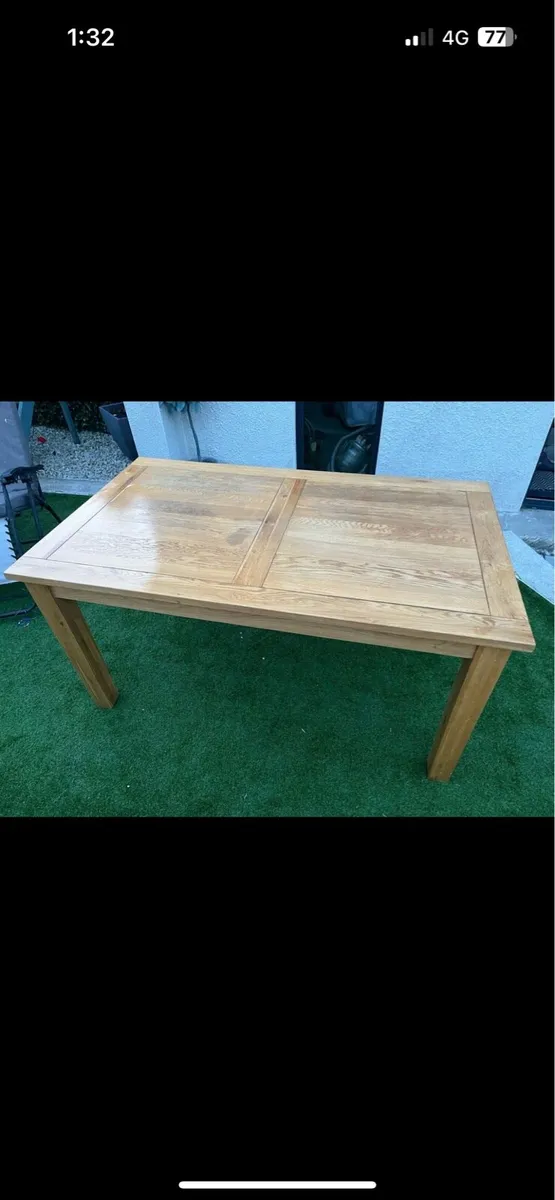 Oak Table 6 black leather chairs - Image 2