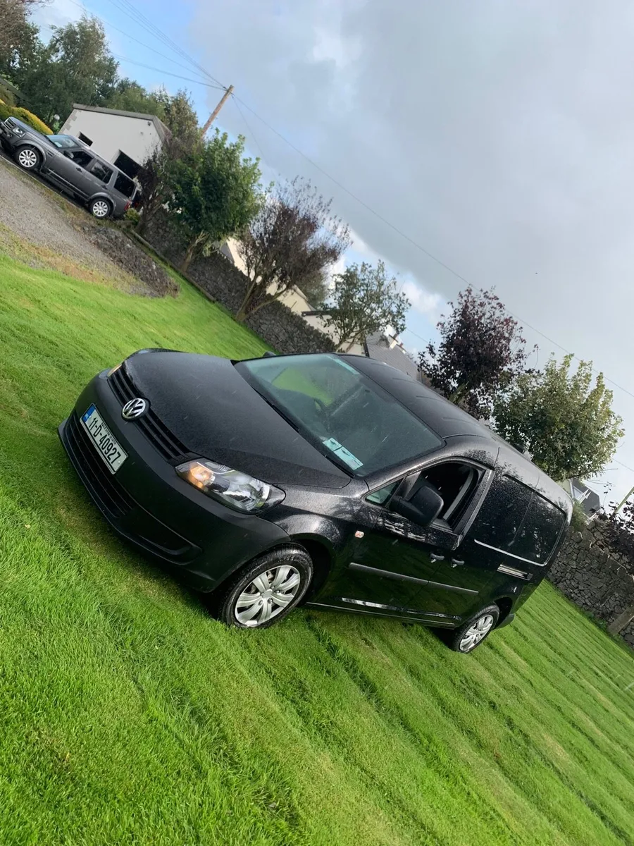 2011 Volkswagen Caddy - Image 1