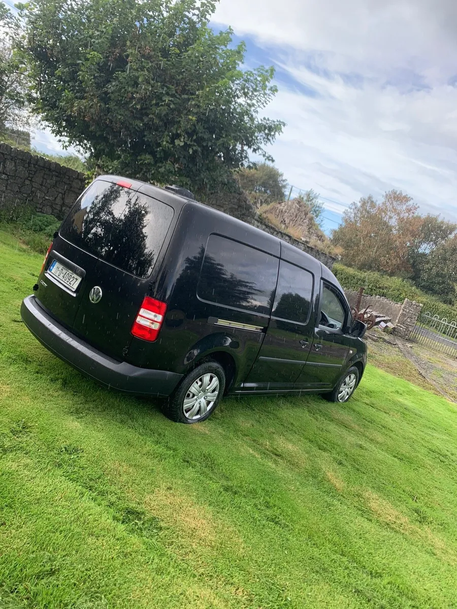 2011 Volkswagen Caddy - Image 4
