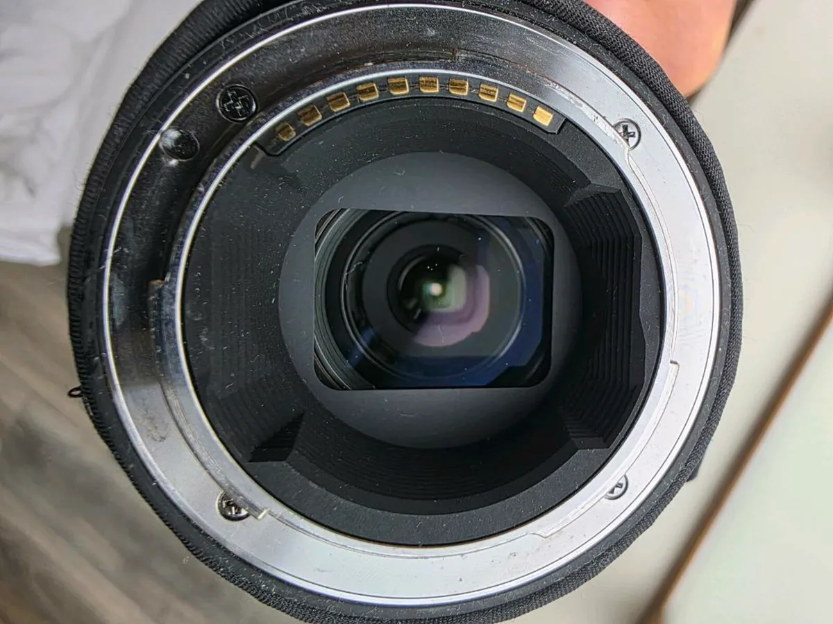 Sony Fe 200-600mm F5.6-6.3g Oss Lens - Image 2