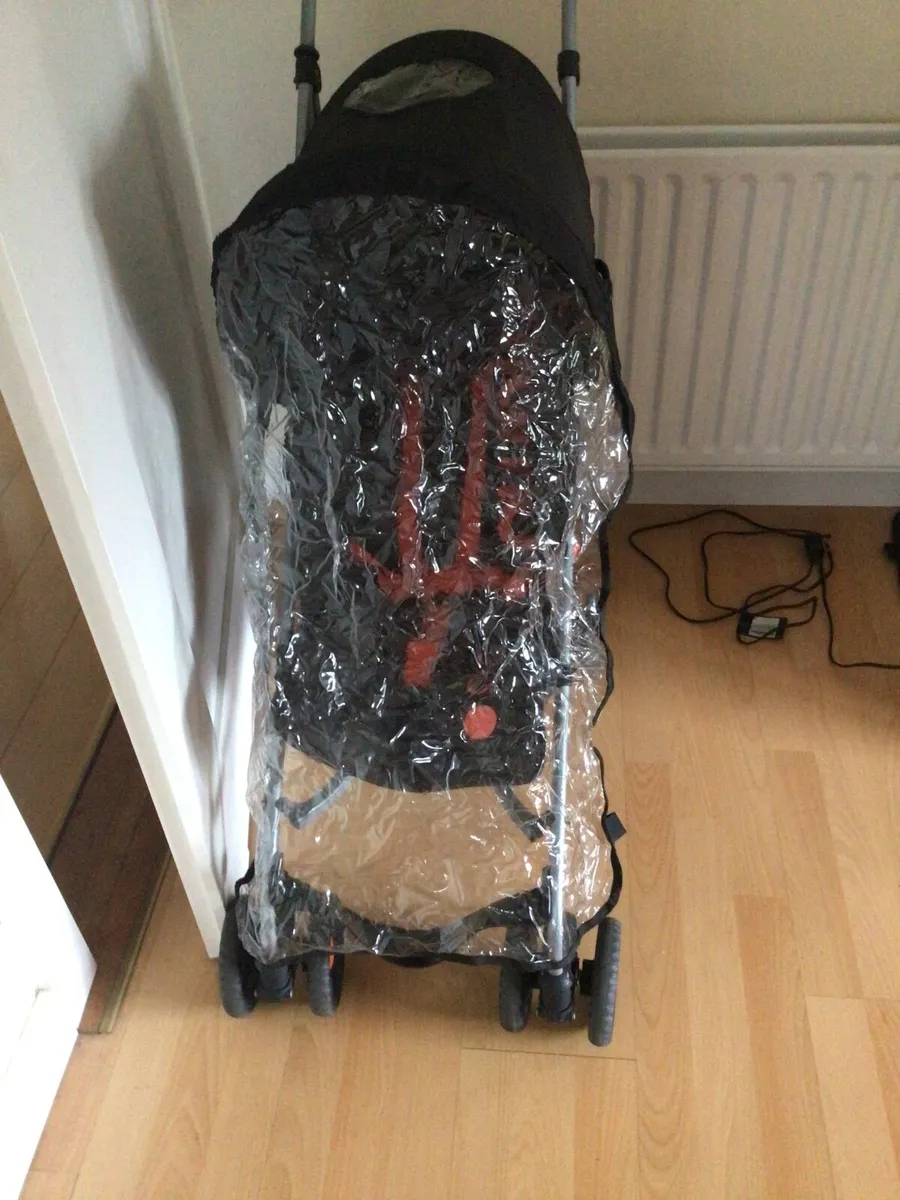 Pushchair  with Raincover and Umberella - Image 4
