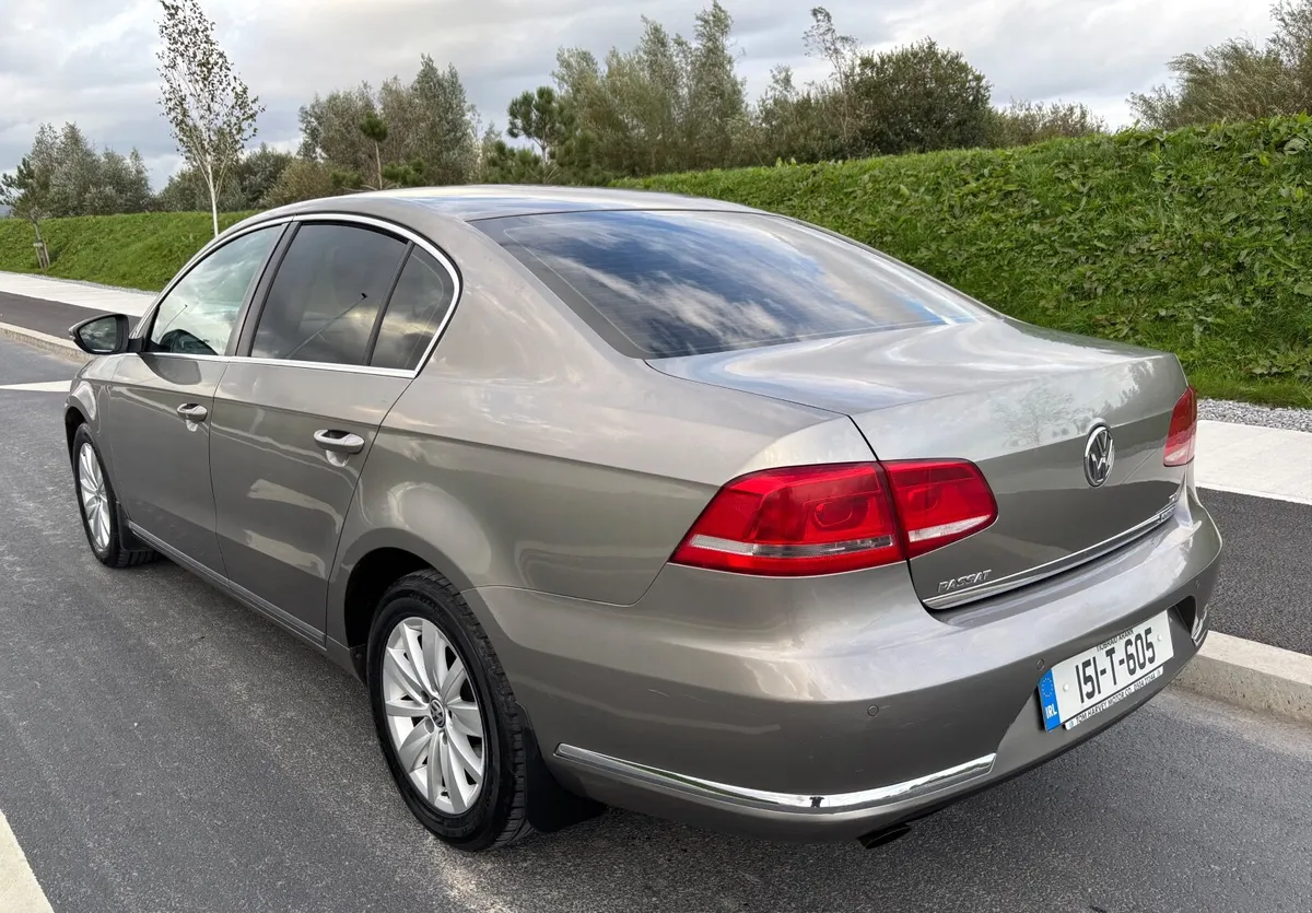 Volkswagen Passat 1.6Tdi Comfortline 2015 - Image 3