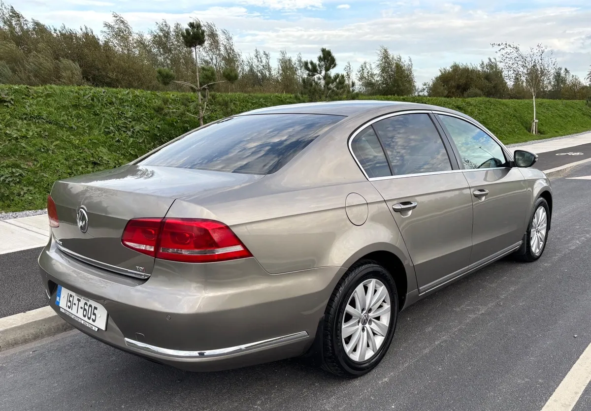 Volkswagen Passat 1.6Tdi Comfortline 2015 - Image 4