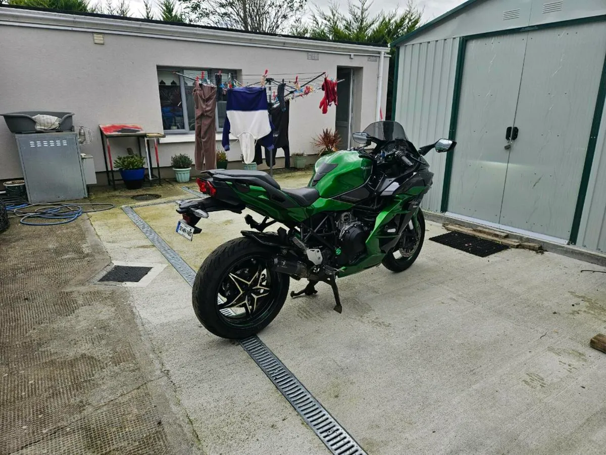 Motorbike - Image 2
