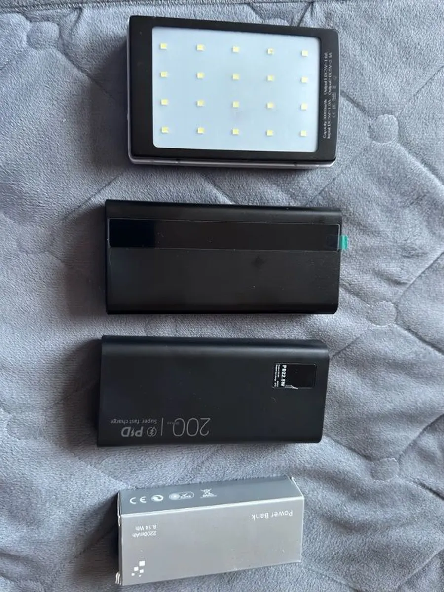 4 powerbank - Image 1