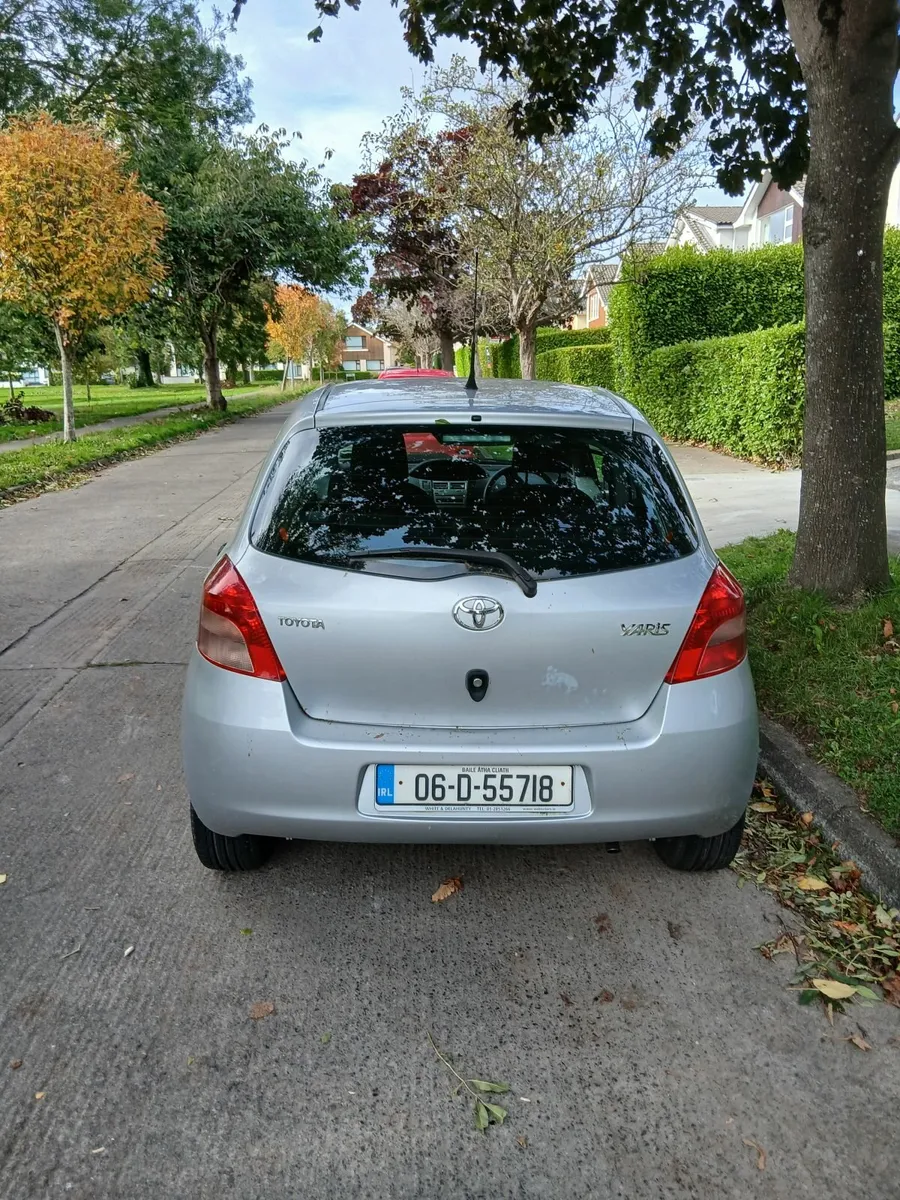 Toyota Yaris 2006 - Image 4