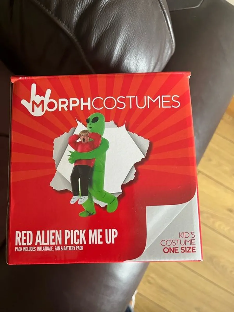Halloween costume - Image 1