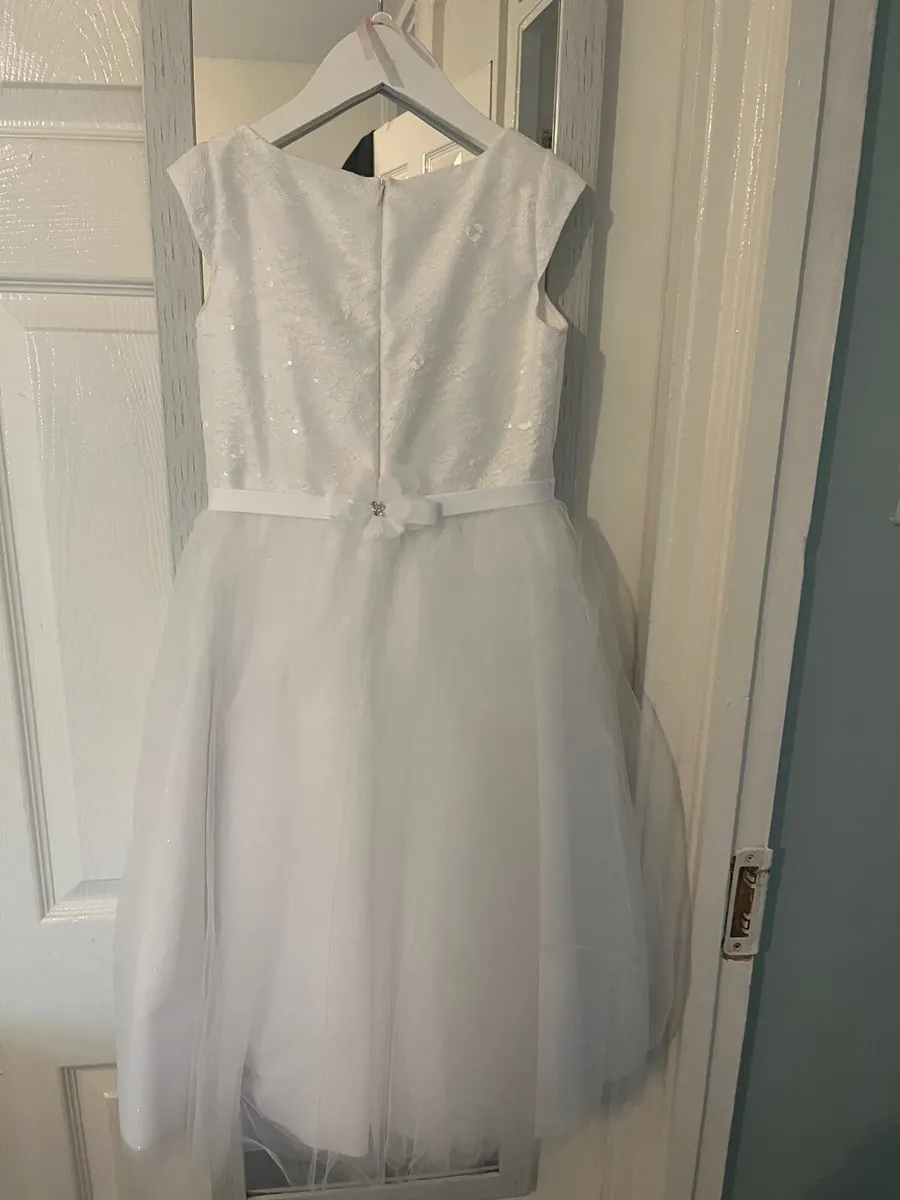 Communion dress - Image 4
