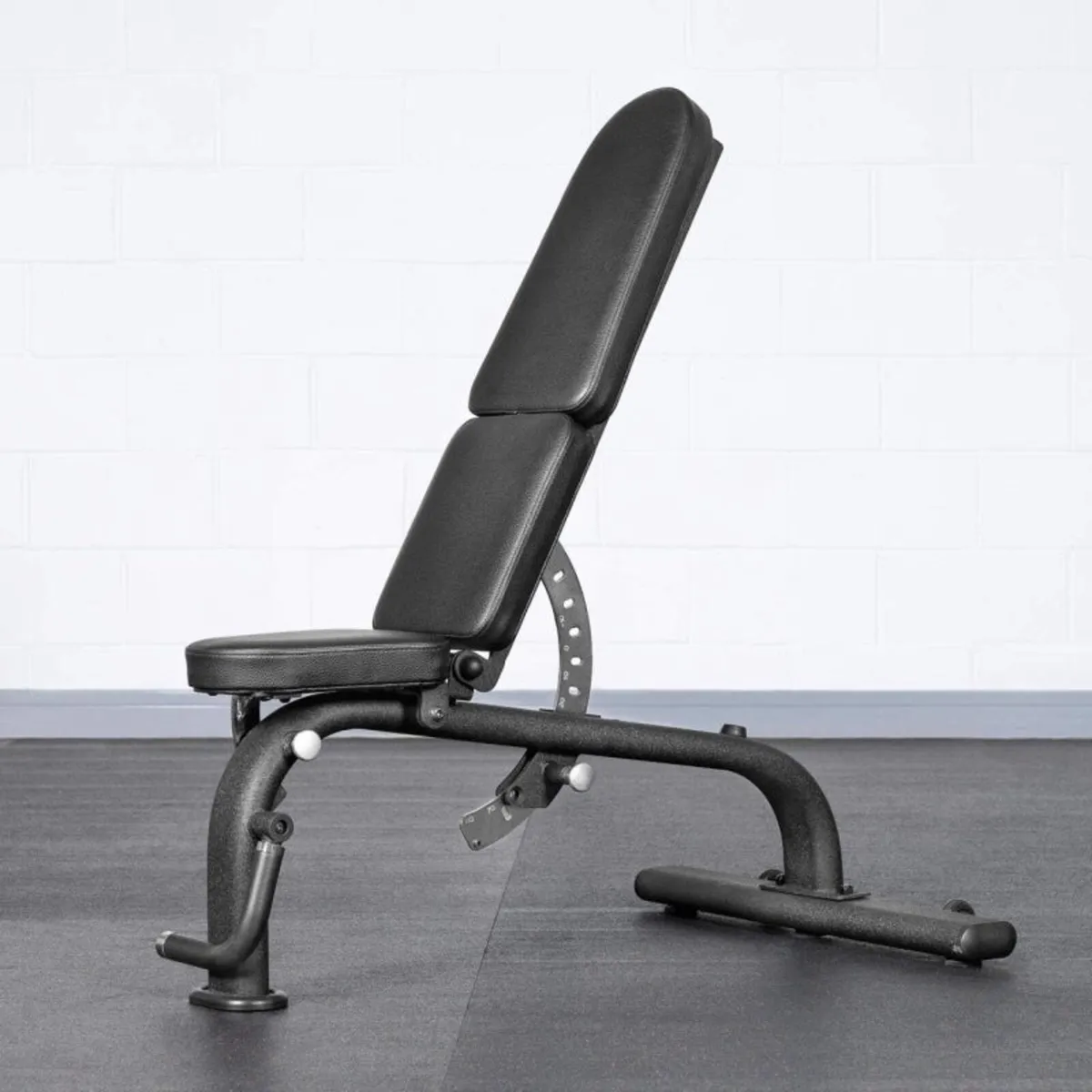 GYM EQUIPMENT - Image 2