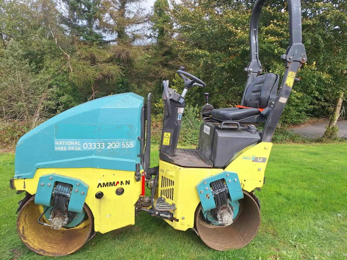 2017 Ammann Arx12 Roller Low hours - Image 3