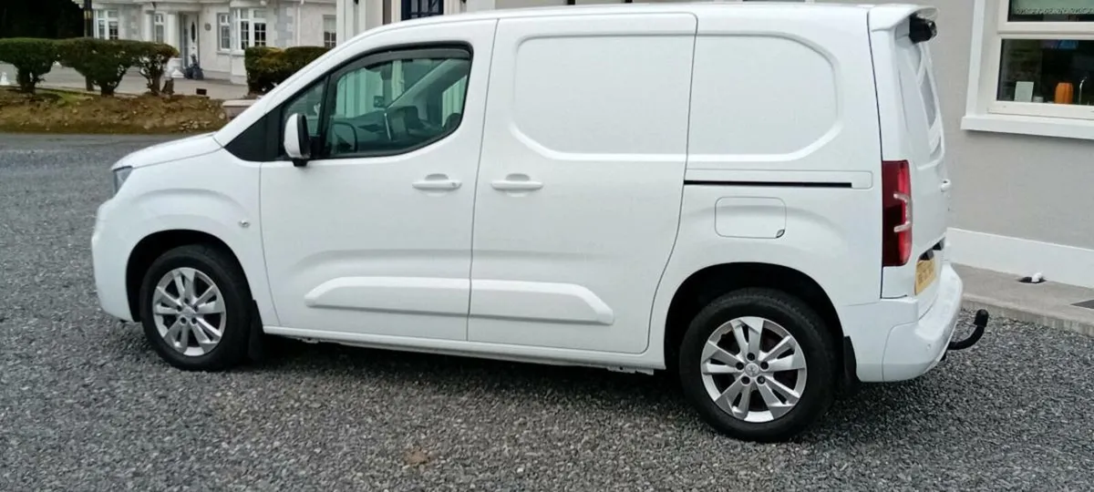 ⭐️2019 Peugeot Partner 1.5 Hdi 130Bhp High Spec ⭐️ - Image 4