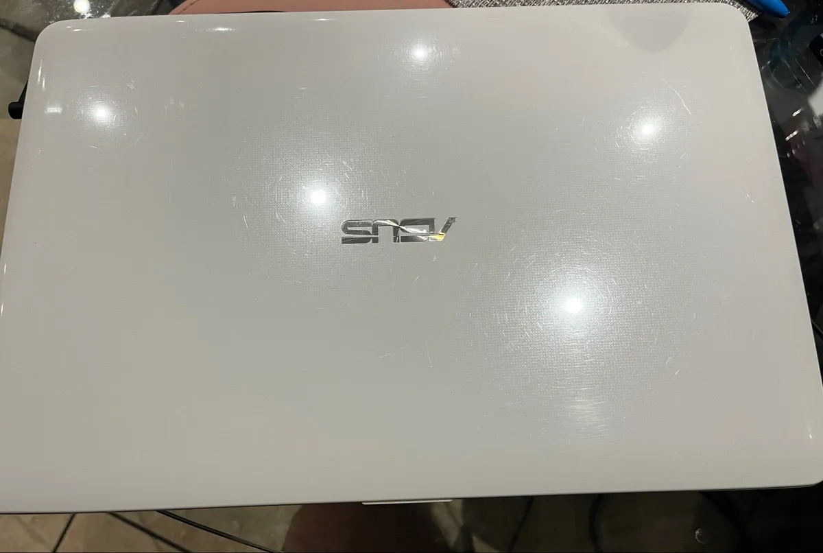 Windows Laptop PC - Image 3